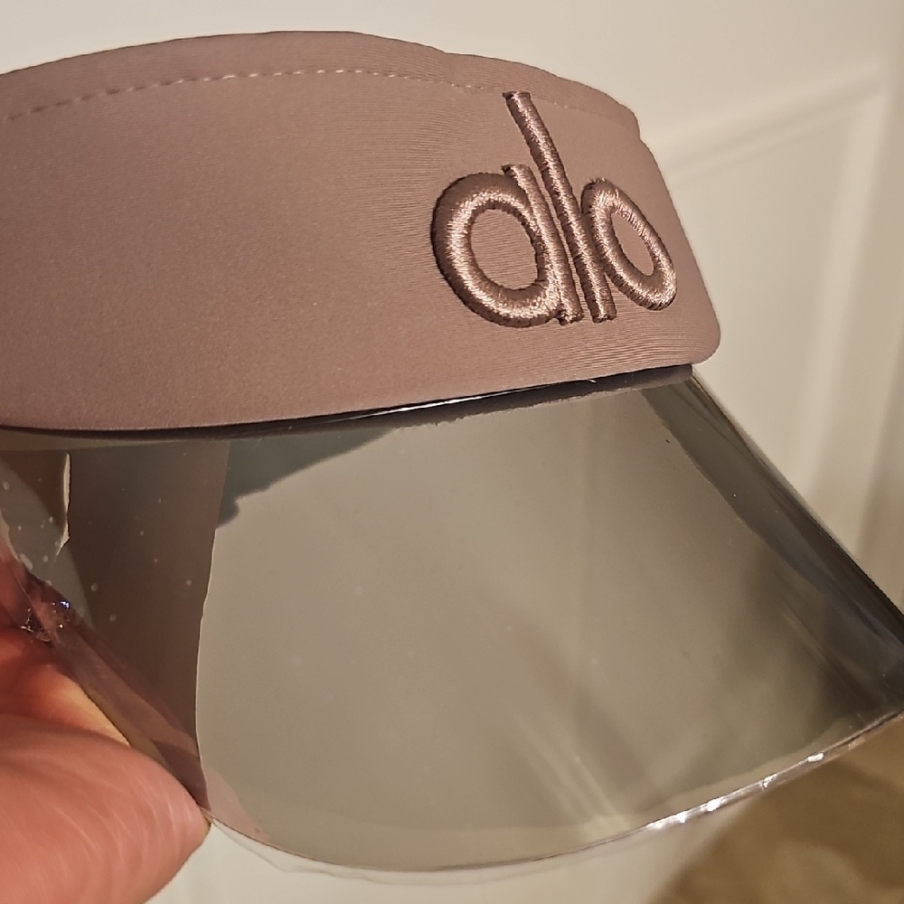 Alo Brown Visor With Clear Shield - image 5